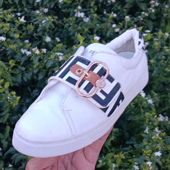 Fendi White Leather Signature Zucca Buckled Low Top Sneakers - Picture 1 of 17